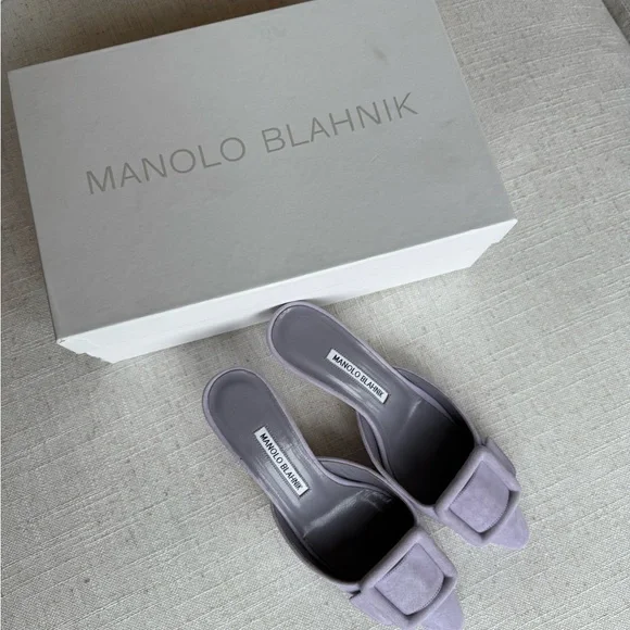Manolo Blahnik Lavender Mules - Picture 4 of 4